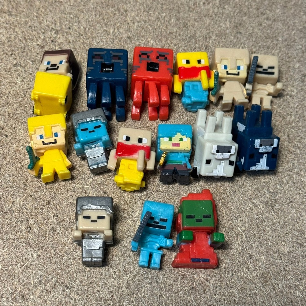 Minecraft Mini Figures Mixed Lot of 15 Series Blind Box Mob Figures